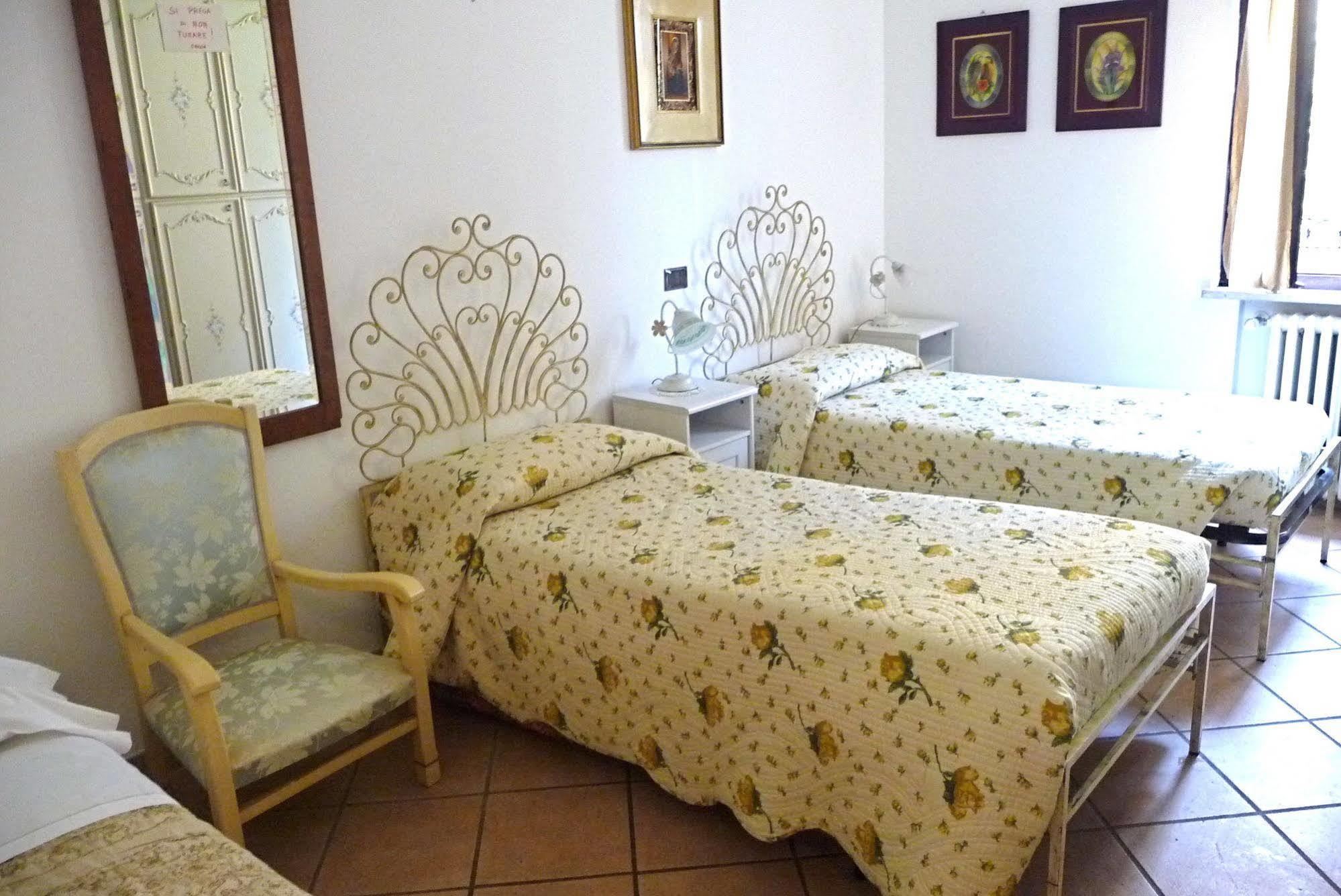 Bed and Breakfast Al Parco Curtatone Exterior foto